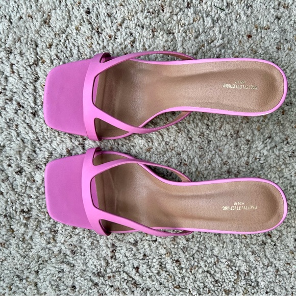 Pink Heels - Picture 3 of 6